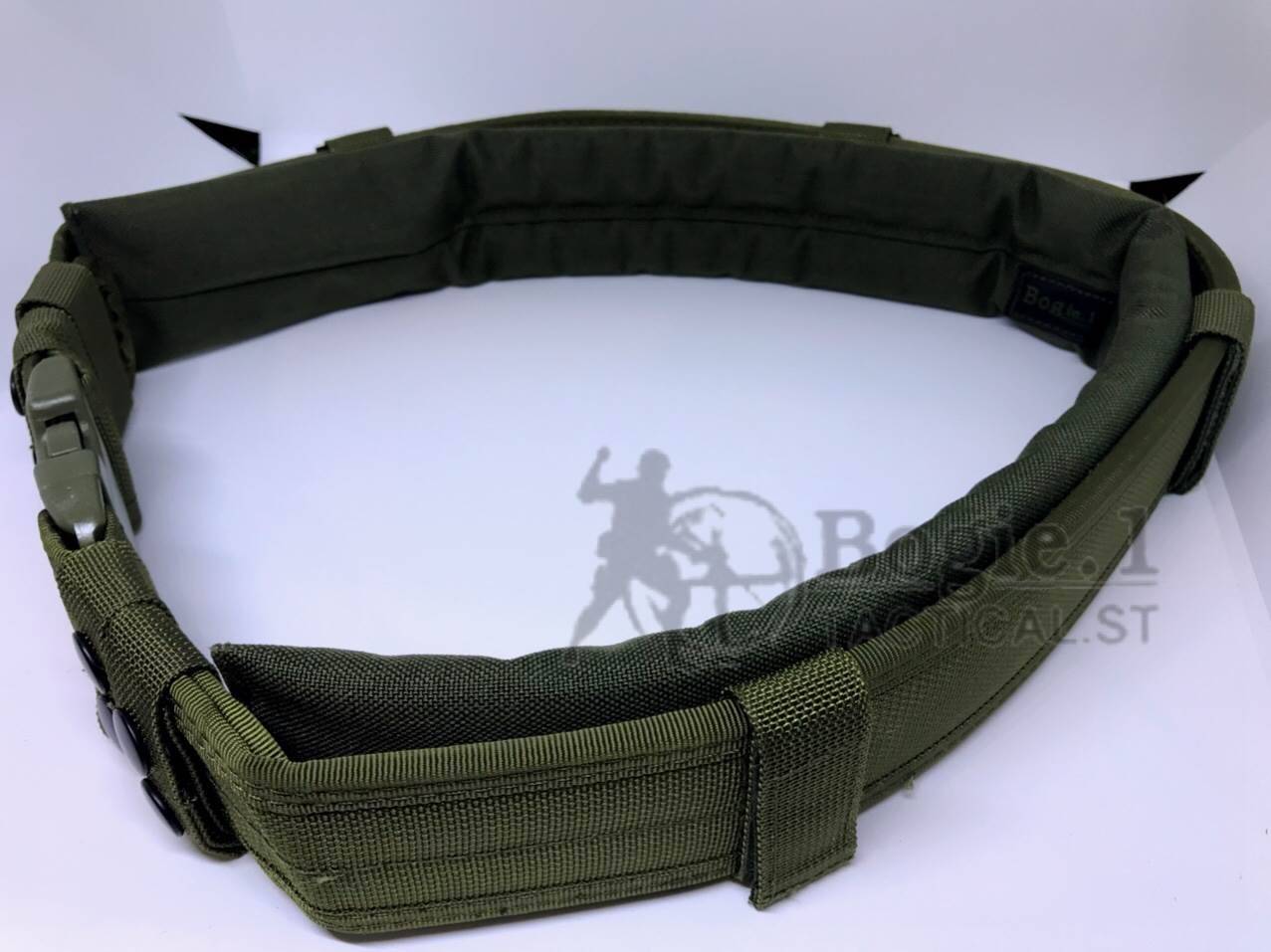 เข็มขัดสนาม บุนวม