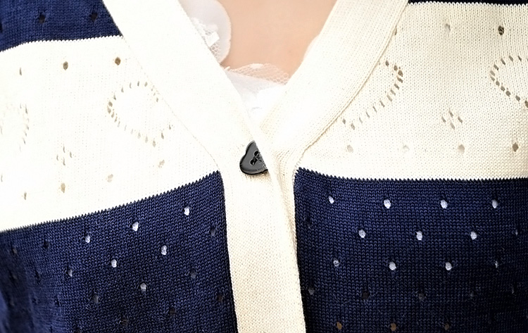 Pre Order - เสื้อคลุมแฟชั่น แขนยาว ดีไซด์น่ารัก เป็นรูปหัวใจทั้งตัว หลายสี : สีเหลือง / สีเขียว / สีดำ / สีแดง / สีน้ำเงิน