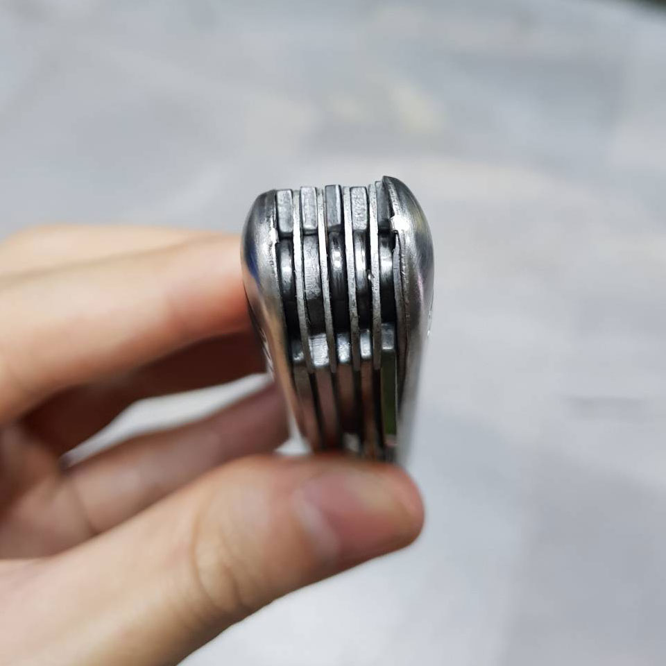 (SALE) มีดพับ