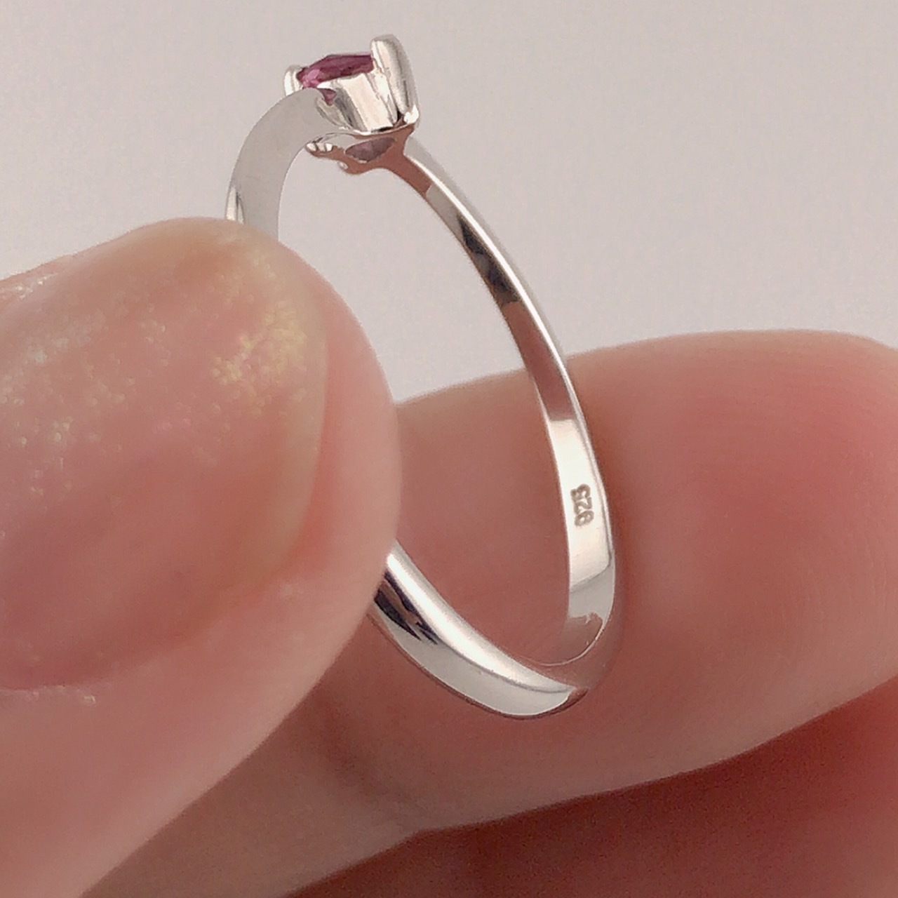 แหวนเงินแท้ พลอยพิงค์ทัวมาลีนแท้(ราศีตุลย์หรือเกิดวันอังคาร)