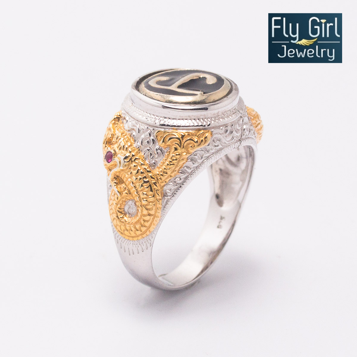 แหวนพญานาคราช หัวนะโมปลุกเสกแล้ว ดวงตาพลอยทับทิมแท้ คุ้มภัย เรียกโชคลาภ เป็นวัตถุมงคลที่เหมาะกับผู้ที่ปรารถนาความสุขสมหวัง