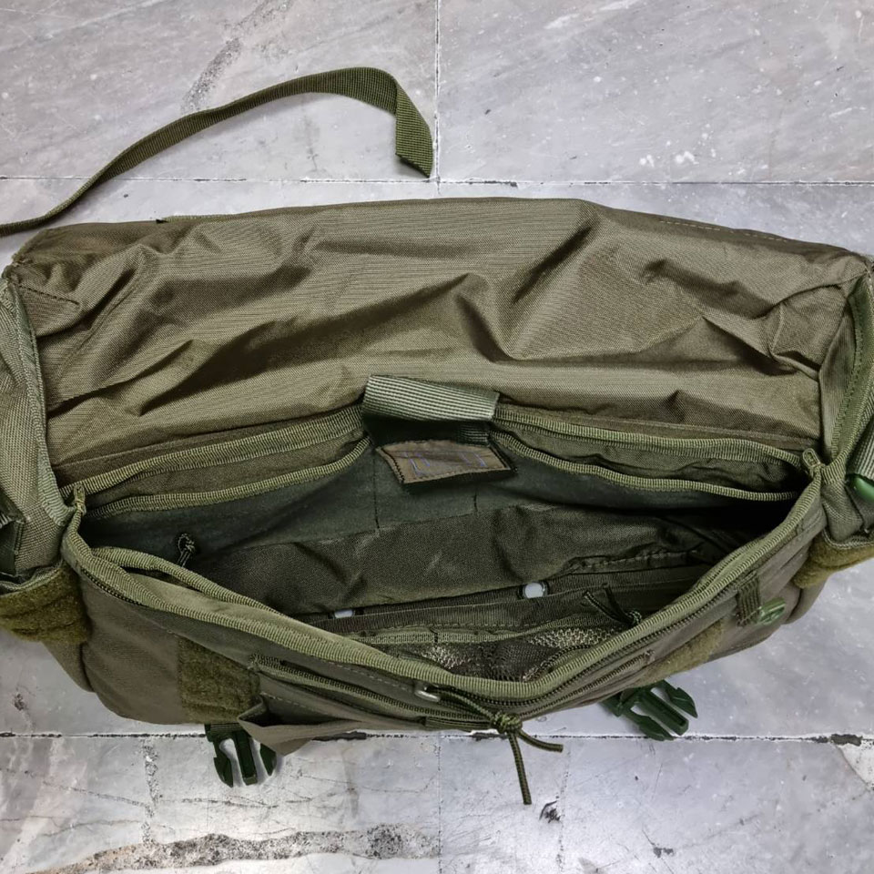 กระเป๋าสะพายข้าง ผ้า Cordura