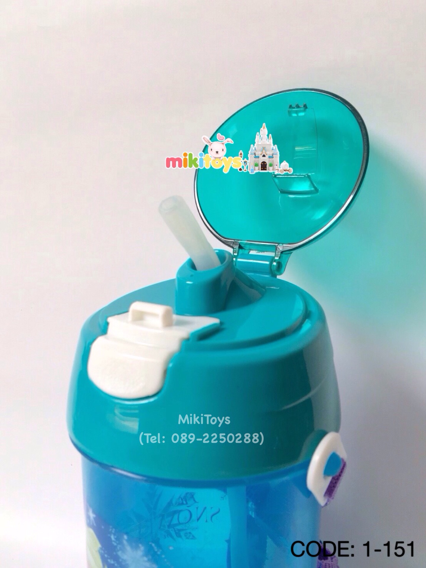 กระติกน้ำเด็กFrozen โฟรเซ่นรุ่นนี้สีเขียวอมฟ้าๆสวยมากๆค่ะ สายสีม่วง ลายสวย