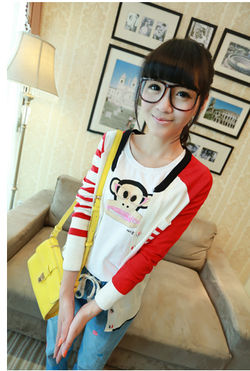 Pre Order - เสื้อกันหนาวแฟชั่น เป็นเสื้อสเวตเตอร์ คอวี แขนยาว กระดุมหน้า น่ารักมาก