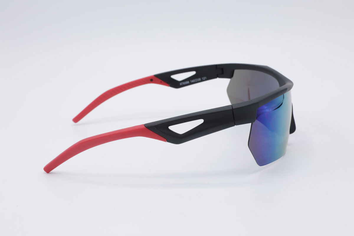 แว่นกันแดด เลนส์ Polarized ทรง Sport 1