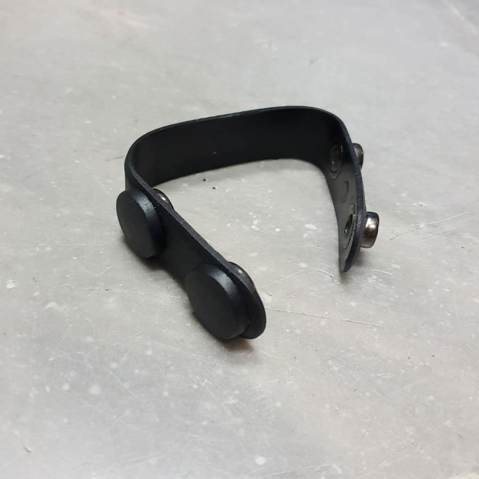 กระดุมผ้า + ตะขอ ติดเข็มขัด