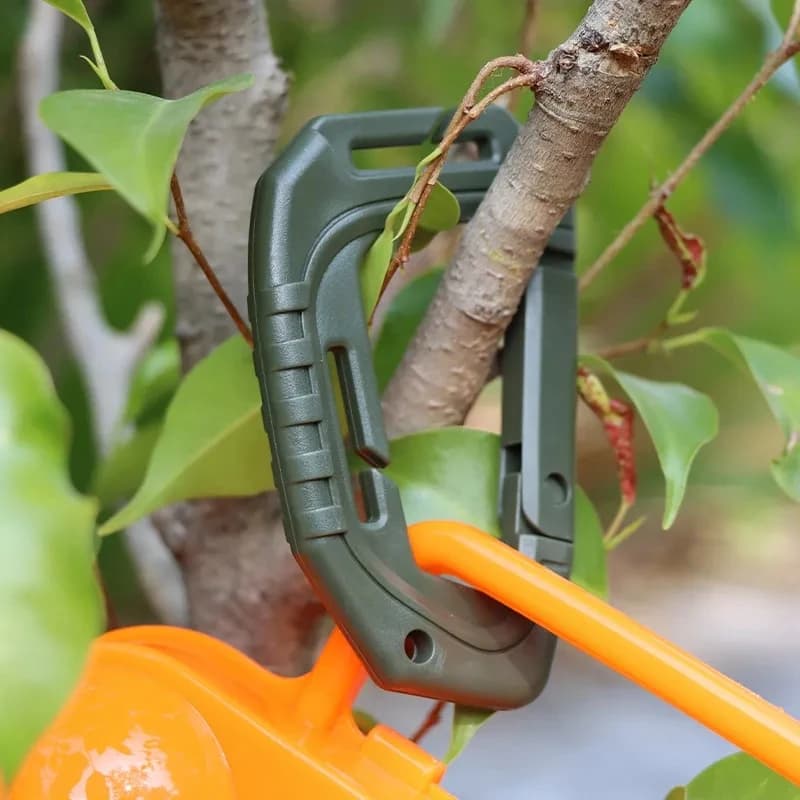 Carabiner Tactical รุ่น D-Clip