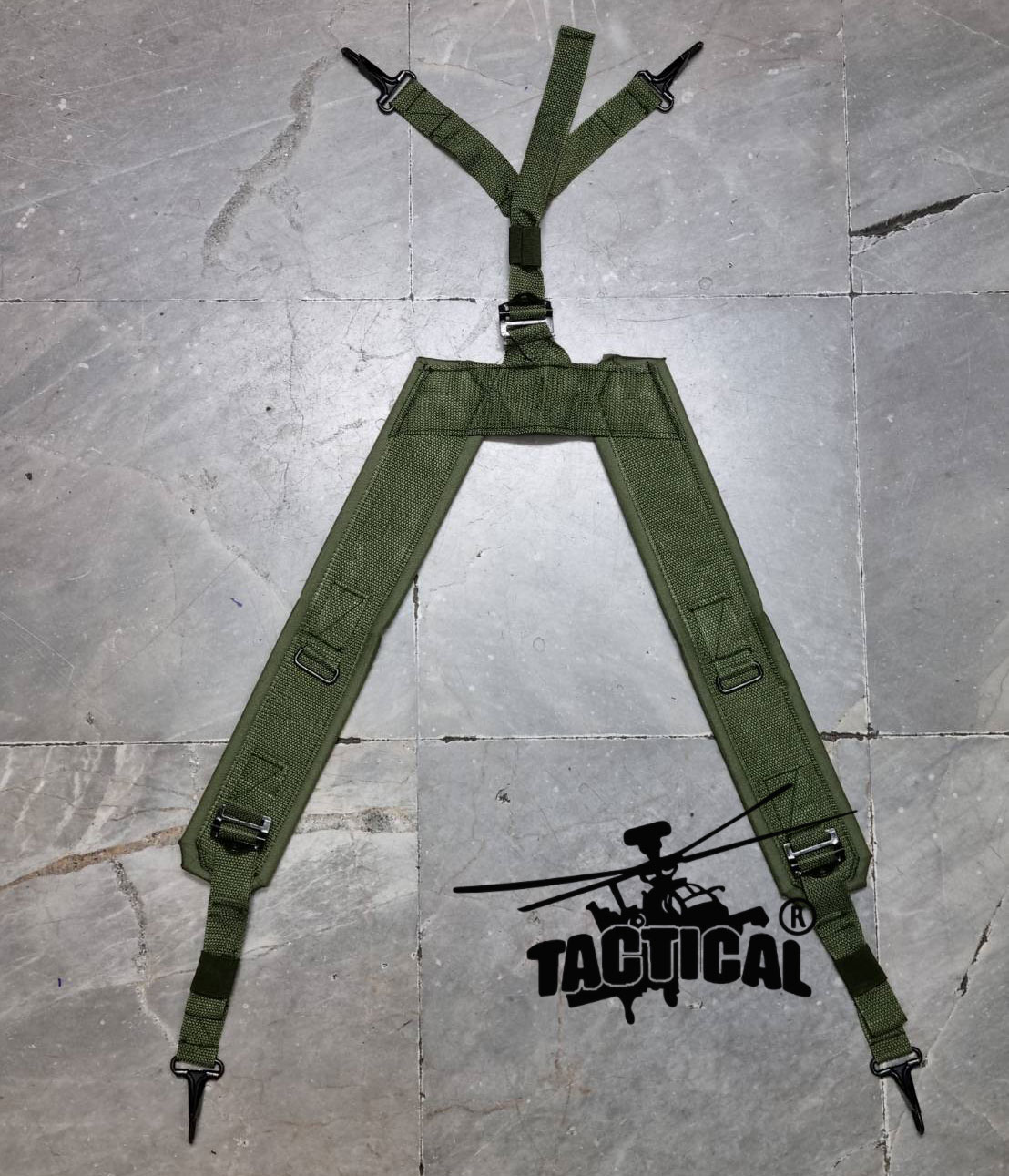 สายโยงบ่า ตัว Y ทหาร