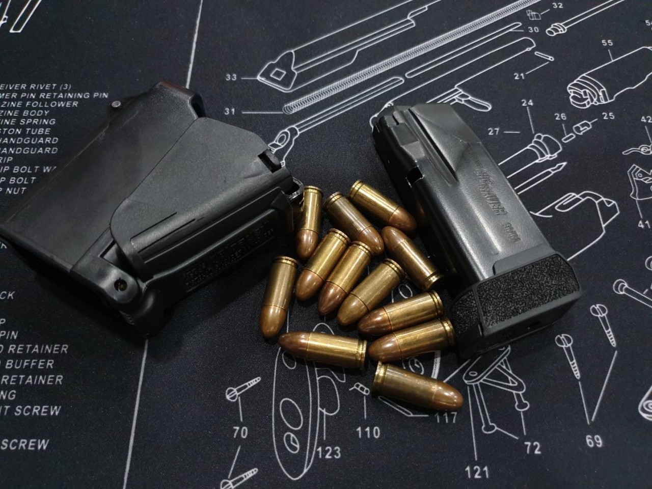 อุปกรณ์ช่วยโหลดกระสุนปืนสั้น (MT Loader)