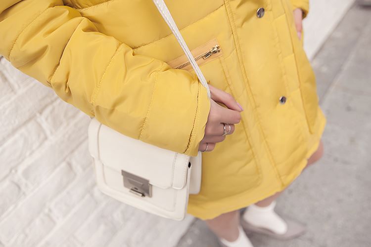 PreOrderคนอ้วน - เสื้อกันหนาวแฟชั่น ผ้าฝ้ายโพลิเอสเตอร์บุนวม ไม่หนามาก มีHood ขนเฟอร์ สีเหลือง