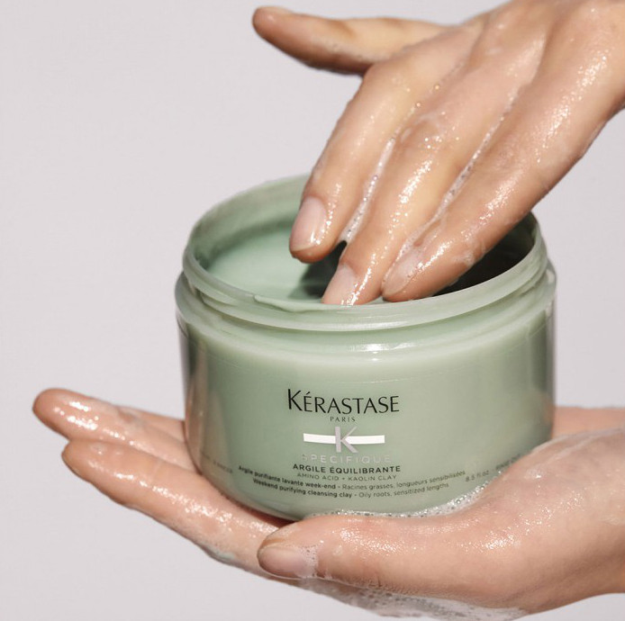 KERASTASE SPECIFIQUE DIVALENT ARGILE EQUILIBRANTE FOR OILY SCALP 250ML เคเรสตาส ครีมเคลย์สำหรับหนังศีรษะมัน ดีท็อกซ์ และทำความสะอาดหนังศีรษะและเส้นผม