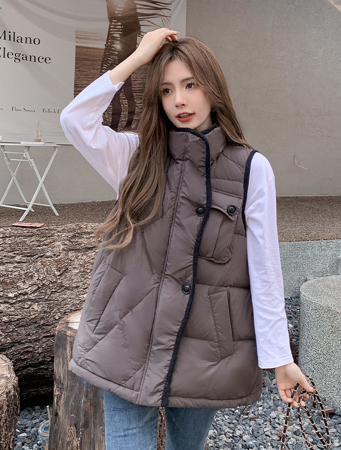 2324-0019 แนวเสื้อกั๊กจ้า กระดุมหน้า สวยเลย