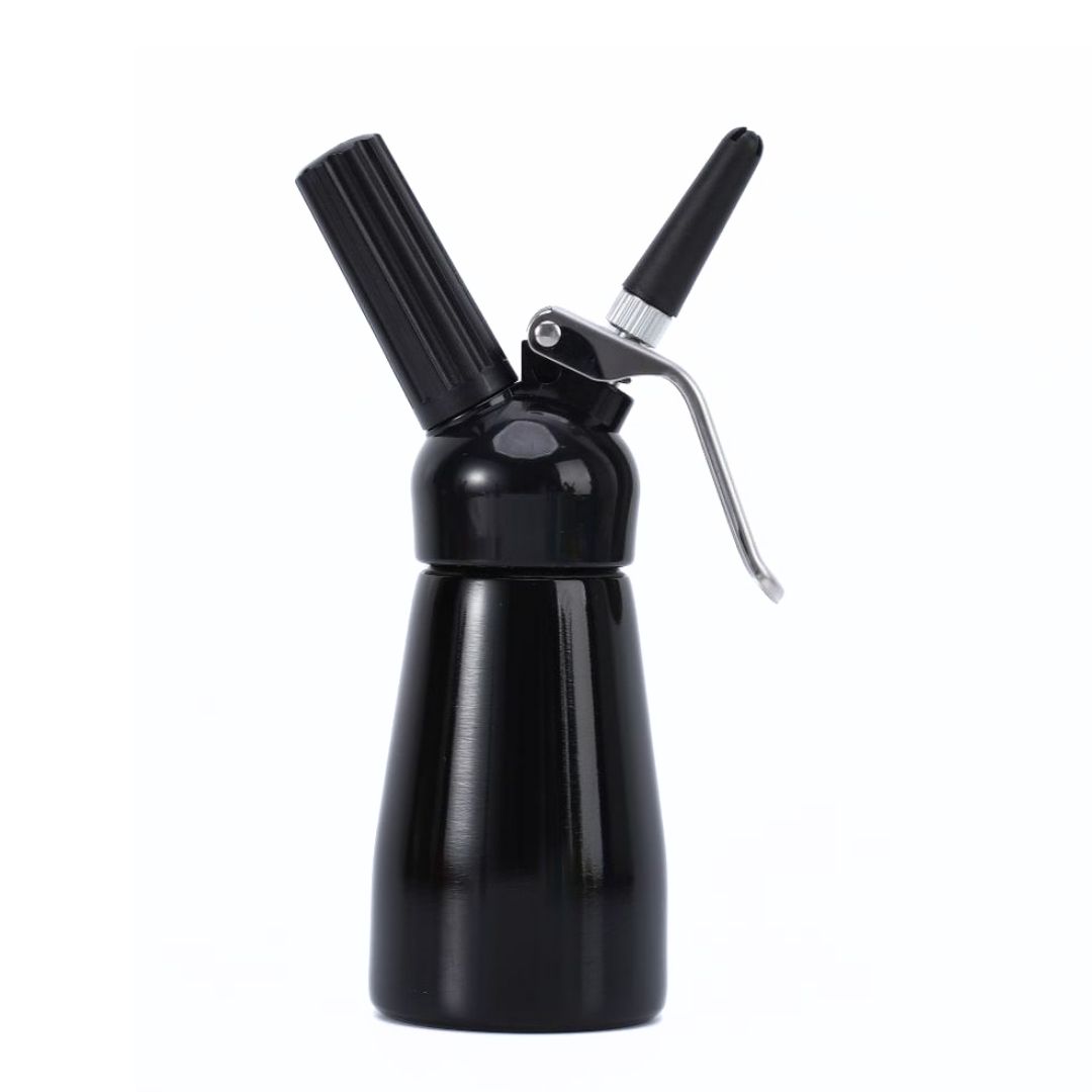 ขวดทำวิปครีม 0.25 ลิตร สีดำล้วน พร้อมชุดดอกบีบสีดำ รหัส 2432