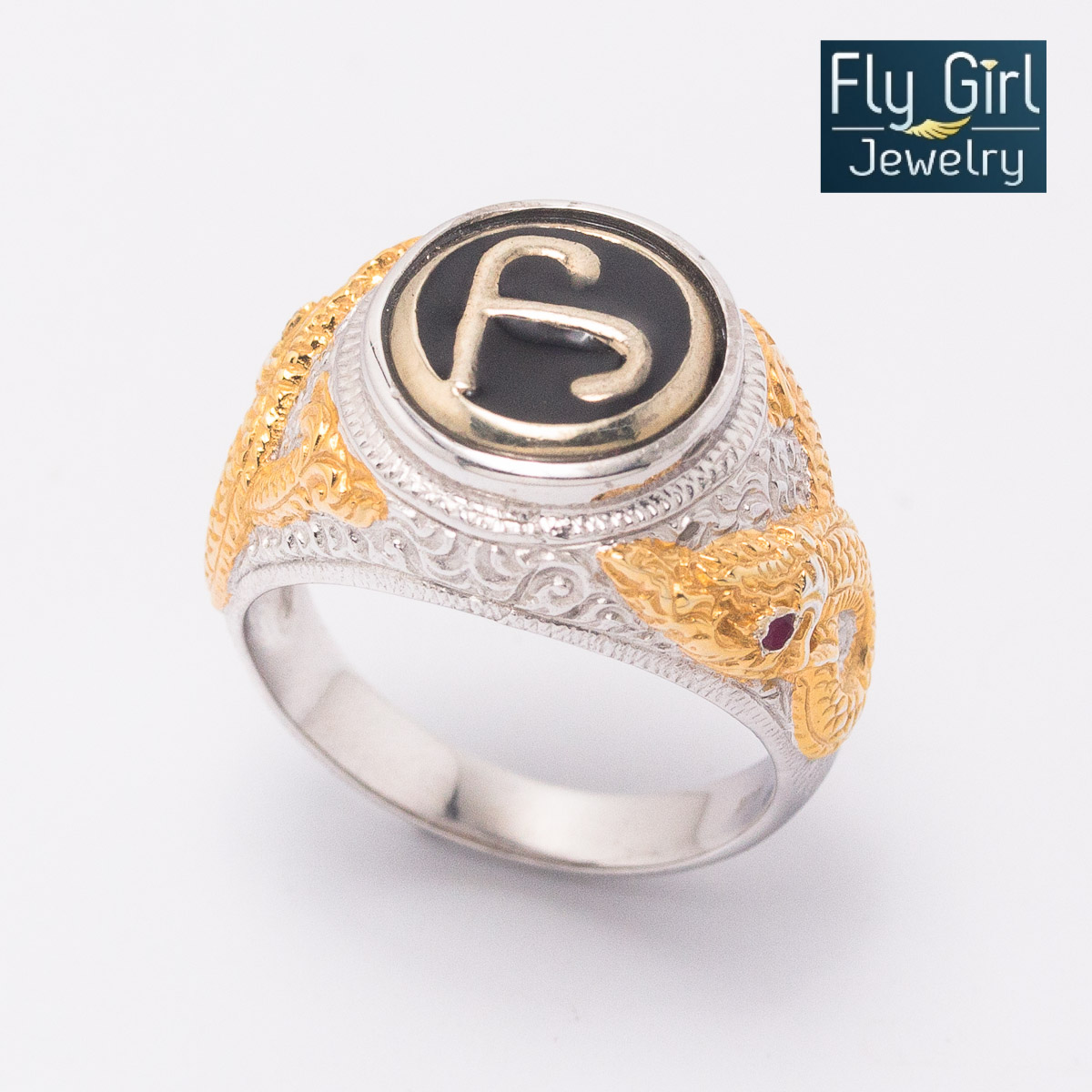 แหวนพญานาคราช หัวนะโมปลุกเสกแล้ว ดวงตาพลอยทับทิมแท้ คุ้มภัย เรียกโชคลาภ เป็นวัตถุมงคลที่เหมาะกับผู้ที่ปรารถนาความสุขสมหวัง