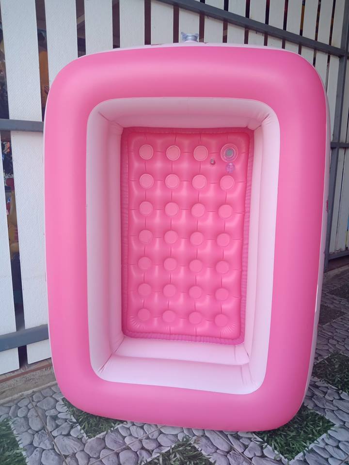 สระน้ำเป่าลมมีพื้นกันกระแทกลายเป็ดน้อย