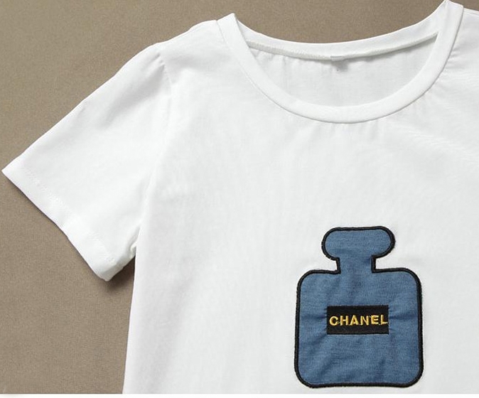 ##พร้อมส่ง## เซตคู่เสื้อยืด+กระโปรงแฟชั่นคนอ้วน เสื้อยืดสีขาวพิมพ์ลายขวดน้ำหอม กระโปรงยีนส์สียีนส์เข้ม