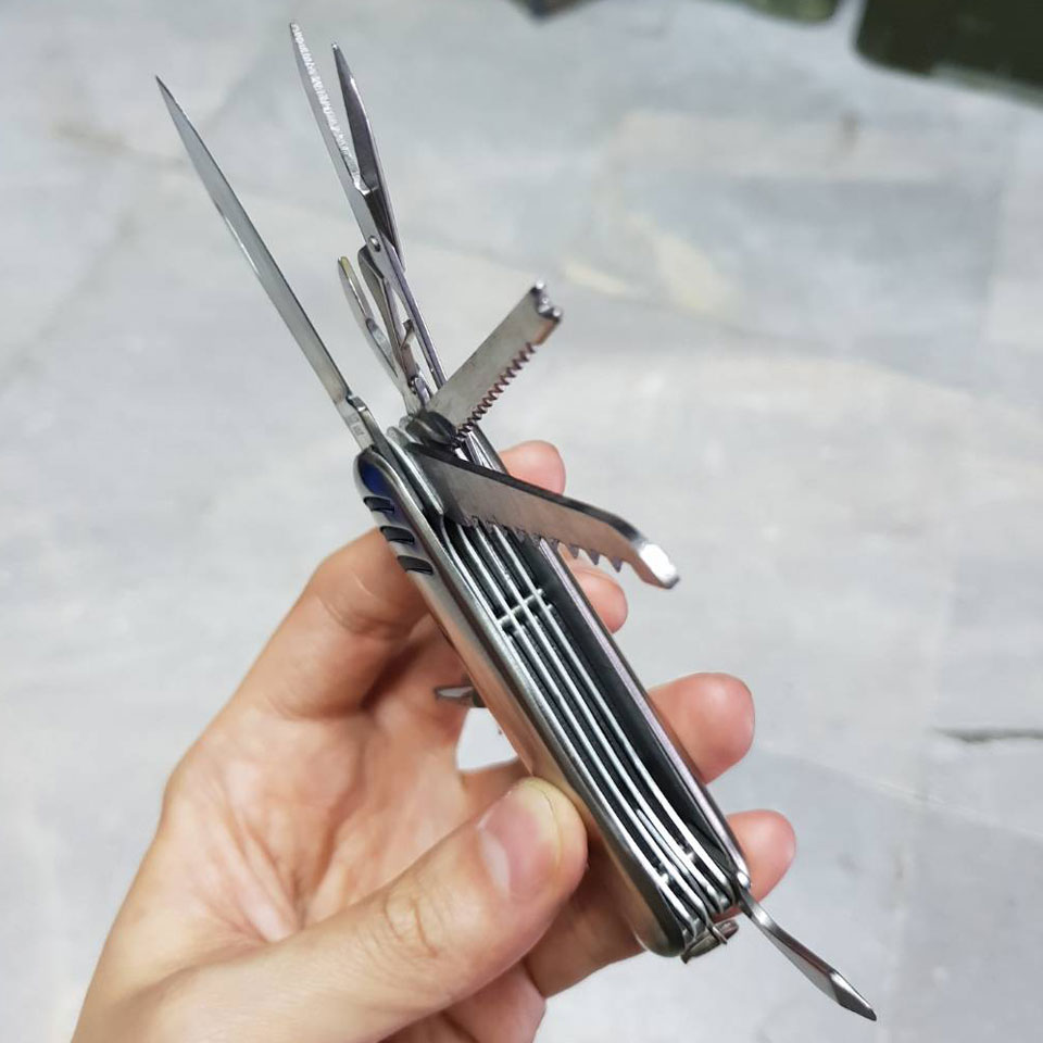 (SALE) มีดพับ