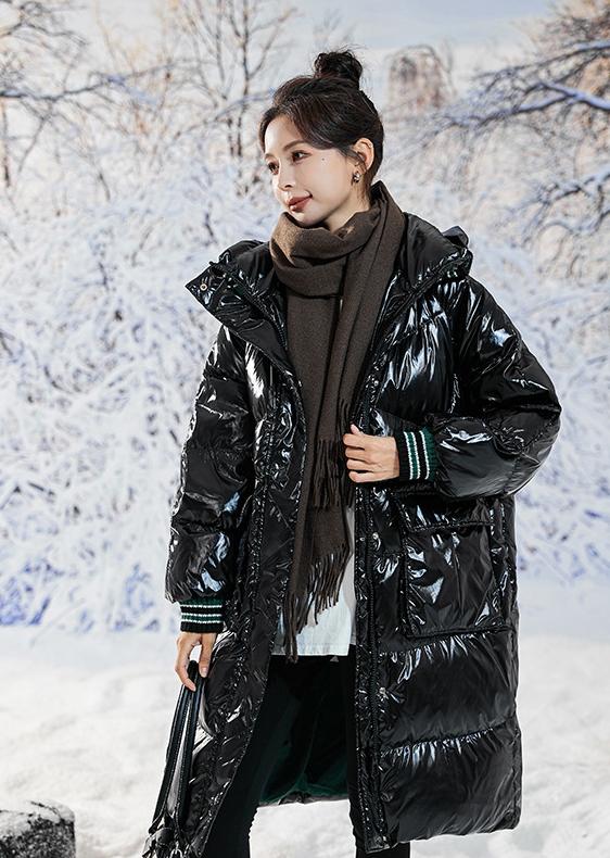 2324-0002 กันหนาวบุขนเป็ดขาวจ้า ตัวนี้จะเป็นผ้าร่มลื่นนะคะ