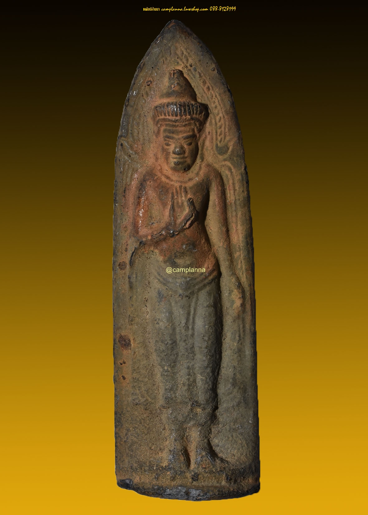 พระร่วงหลังรางปืน พิมพ์ใหญ่ฐานสูง เนื้อชินตะกั่วลงชาด 7.3 x 2.2 cm กรุวัดพระปรางค์ ศรีสัชนาลัย สุโขทัย อายุนับพันปี ที่สุดของที่สุดแห่งสยามประเทศ