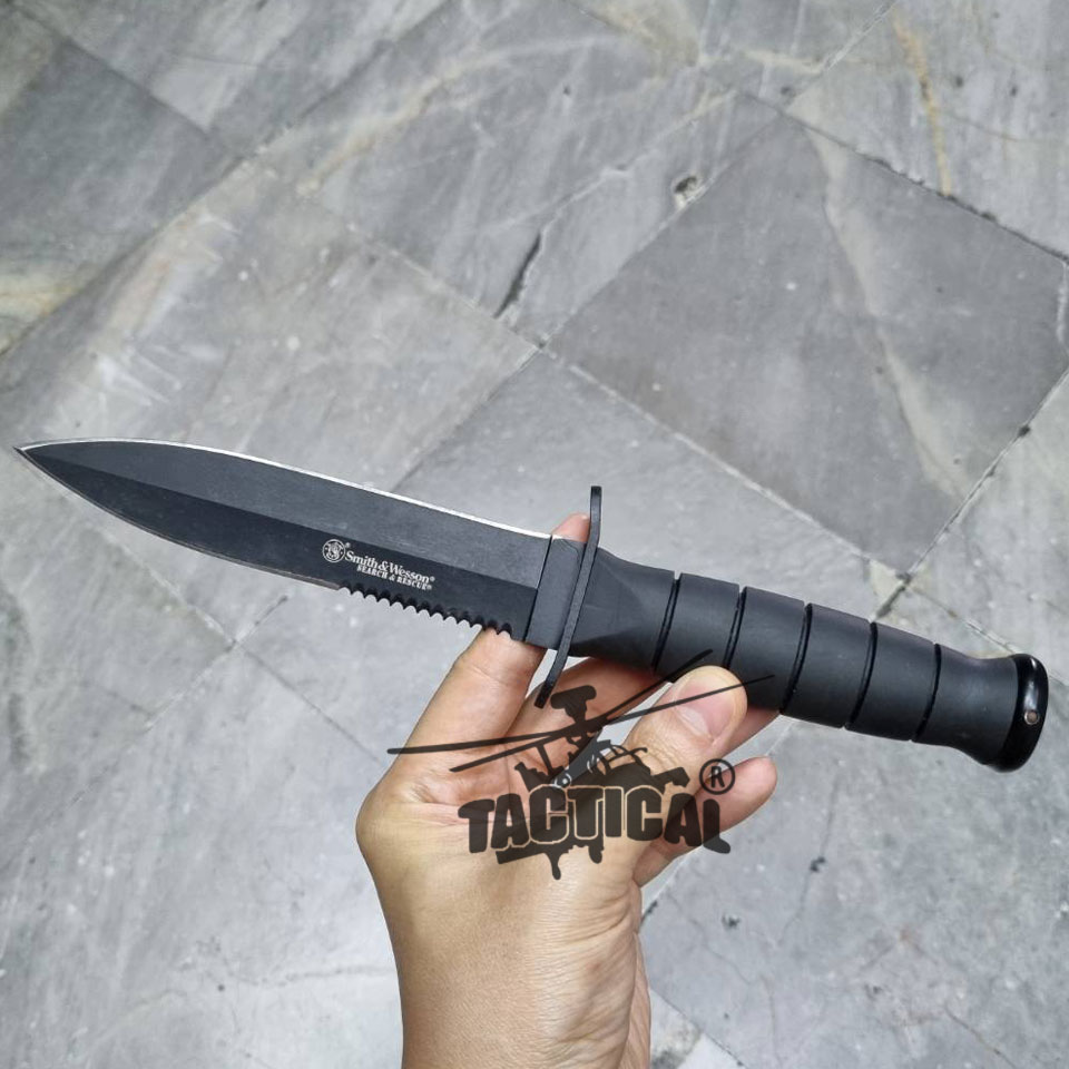 มีด Smith & Wesson R1