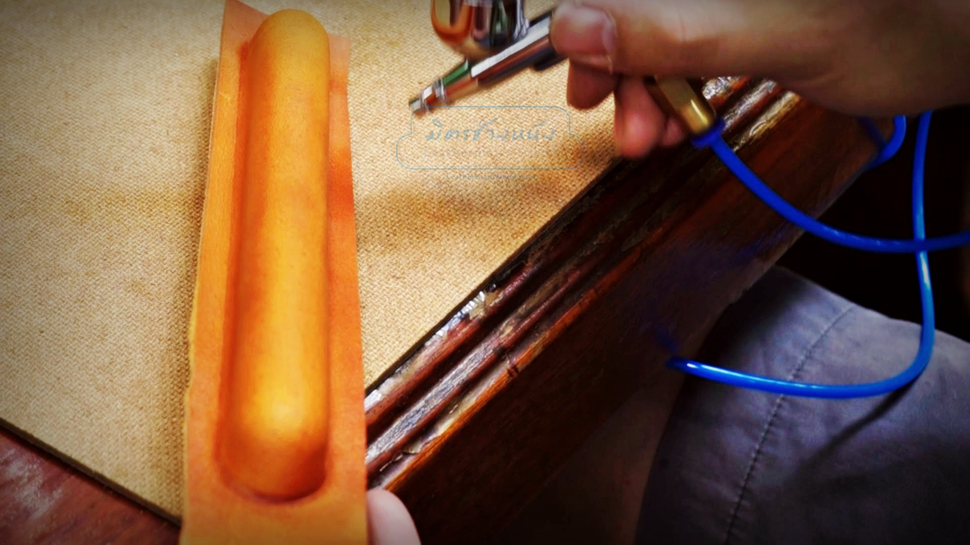 แอร์บรัช พร้อมปั๊มลมขนาดเล็ก รุ่นเงียบกริบ