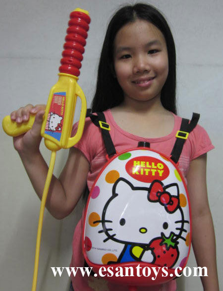 เป้ฉีดน้ำคิตตี้