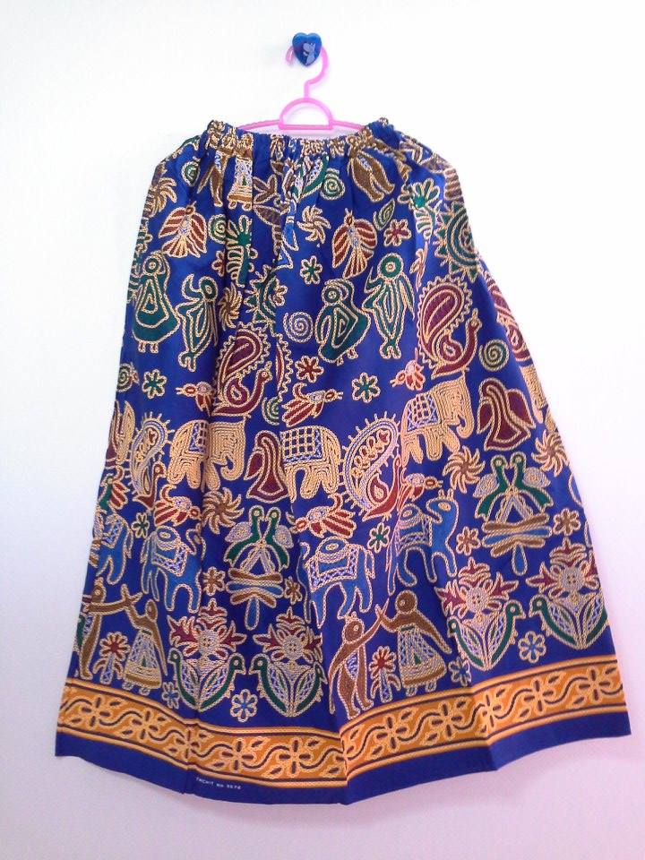 กระโปรงเอวยางยืด ยาว 40 นิ้ว Elastic Skirt Thai Sarong