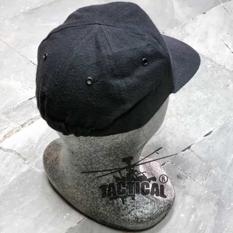 หมวกแก๊ปยางยืด ดำ/กรมท่า