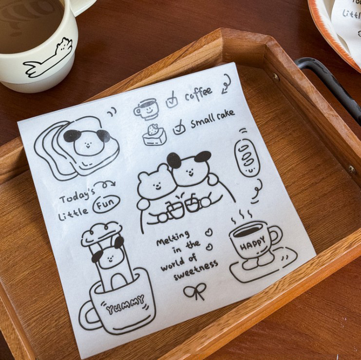 กระดาษไขรองอาหาร (Greaseproof paper) เคลือบกันน้ำ-น้ำมัน Little Fun (แพ็ค 98-100 ชิ้น)