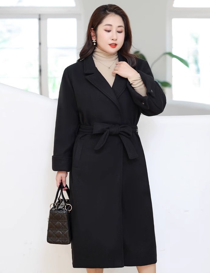 2324-0075 โค้ทวูลไซส์ใหญ่ๆ จ้า จะผูกสายหรือจะติดกระดุมก็ได้