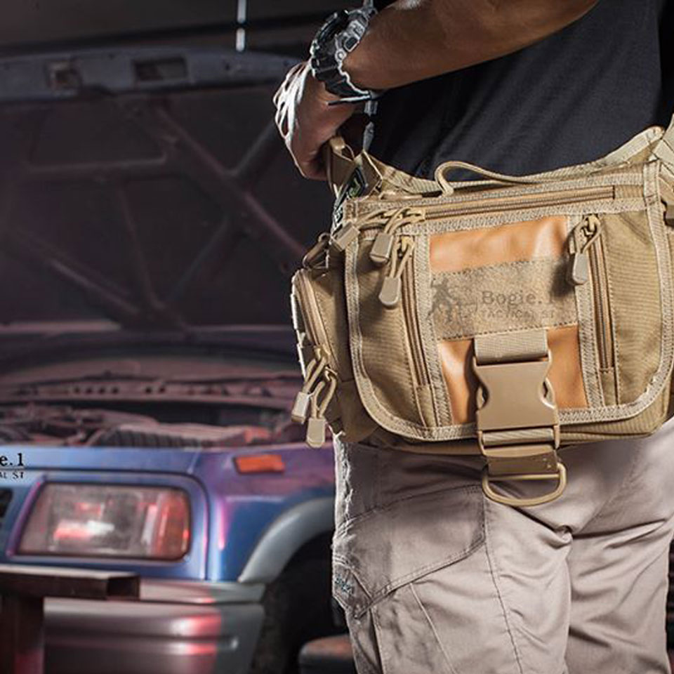 กระเป๋าปืนสะพายไหล่ สี่เหลี่ยมกลาง ผ้า Cordura