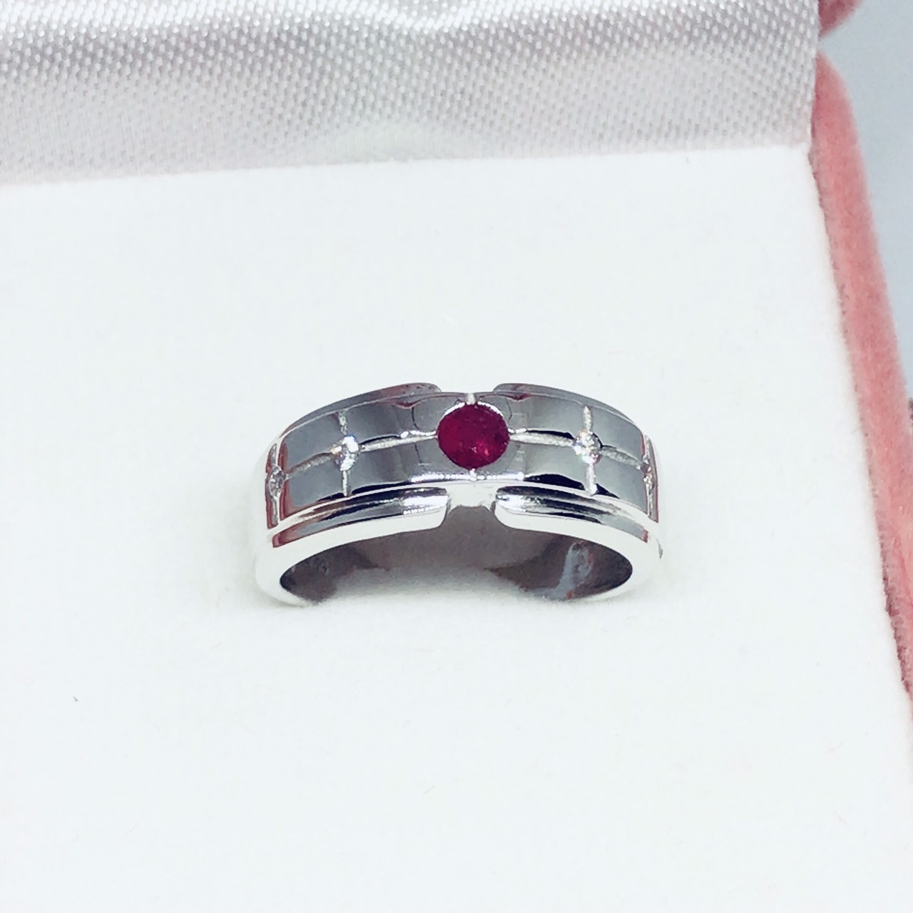 แหวนเงินแท้ พลอยทับทิมแท้(ราศีกรกฎ)