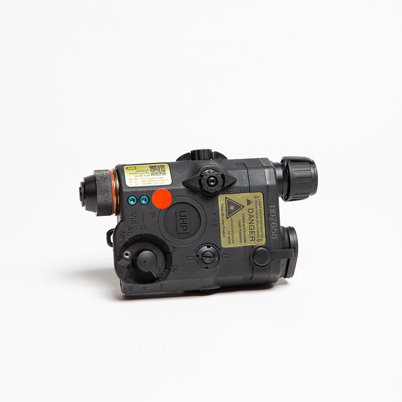 ไฟฉาย + Laser FMA PEQ LA5 Upgrade Version