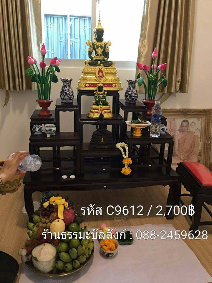 โต๊ะหมู่บูชา หมู่ 9 หน้า 6 แบบเรียบ ไม้ทุเรียน ขาตรง สีโอ๊ค (คลิ๊กดูขนาด)