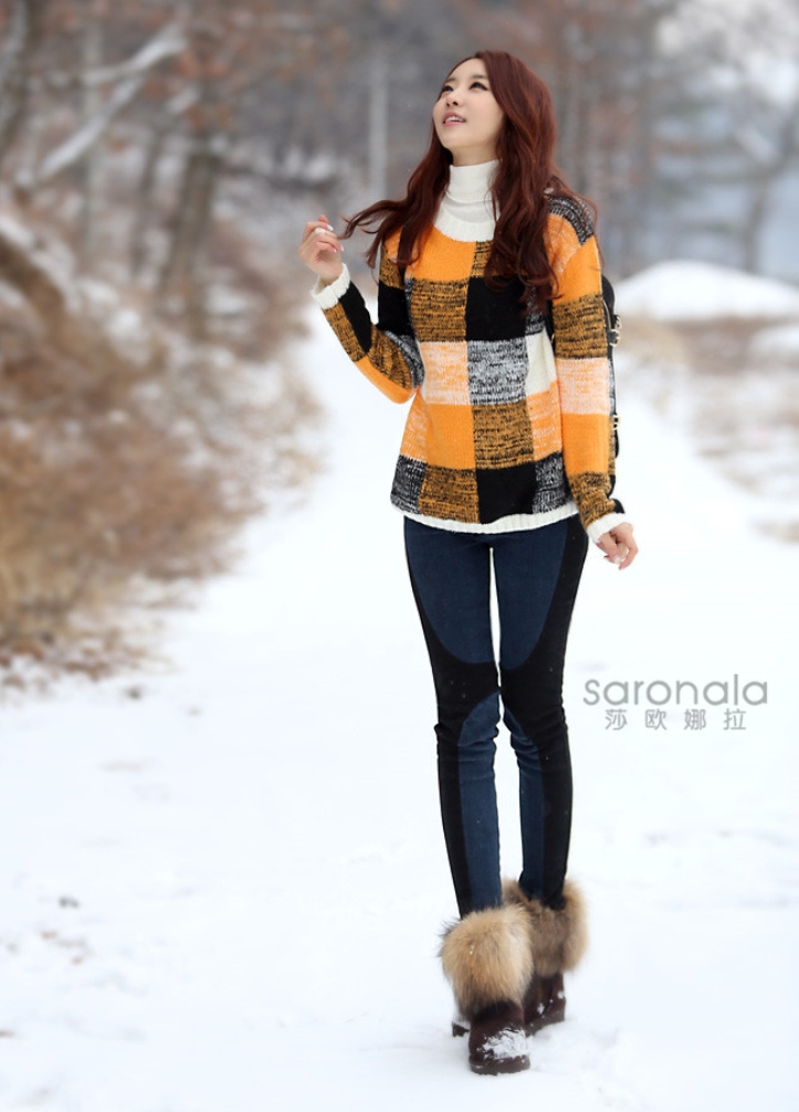 Pre Order - เสื้อกันหนาวสไตล์เกาหลี เสื้อไหมพรมหนา คอกลม ลายตาราง ฟรีไซส์