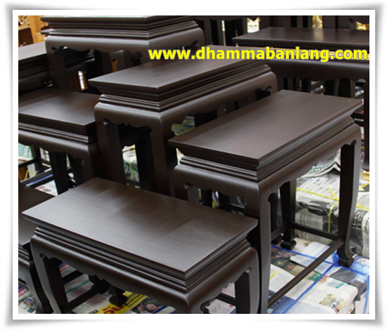 โต๊ะหมู่บูชา หมู่ 9 หน้า 6 แบบเรียบ ไม้เบญจพรรณ ขาสิงห์ สีโอ๊คด้าน (คลิ๊กดูขนาด)
