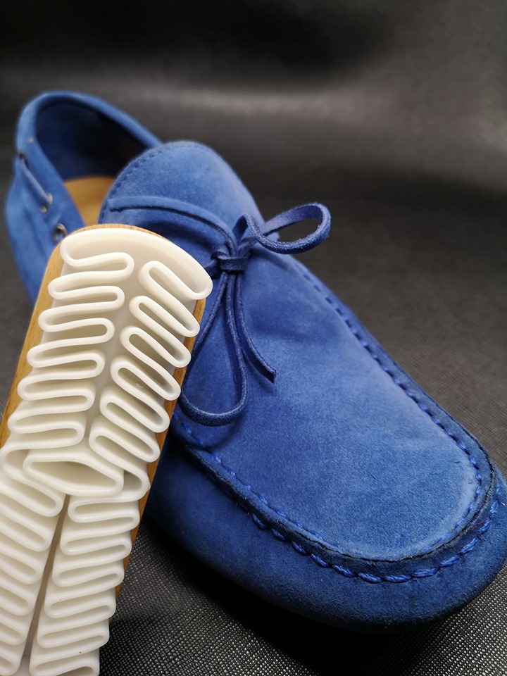 แปรงยาง ทำความสะอาด ขัดหนัง นูบัค หนังกลับ