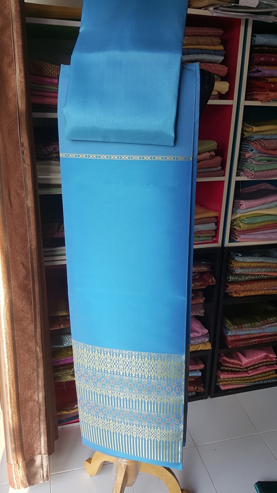 ผ้าไหมสังเคราะห์จัดชุด สีฟ้า