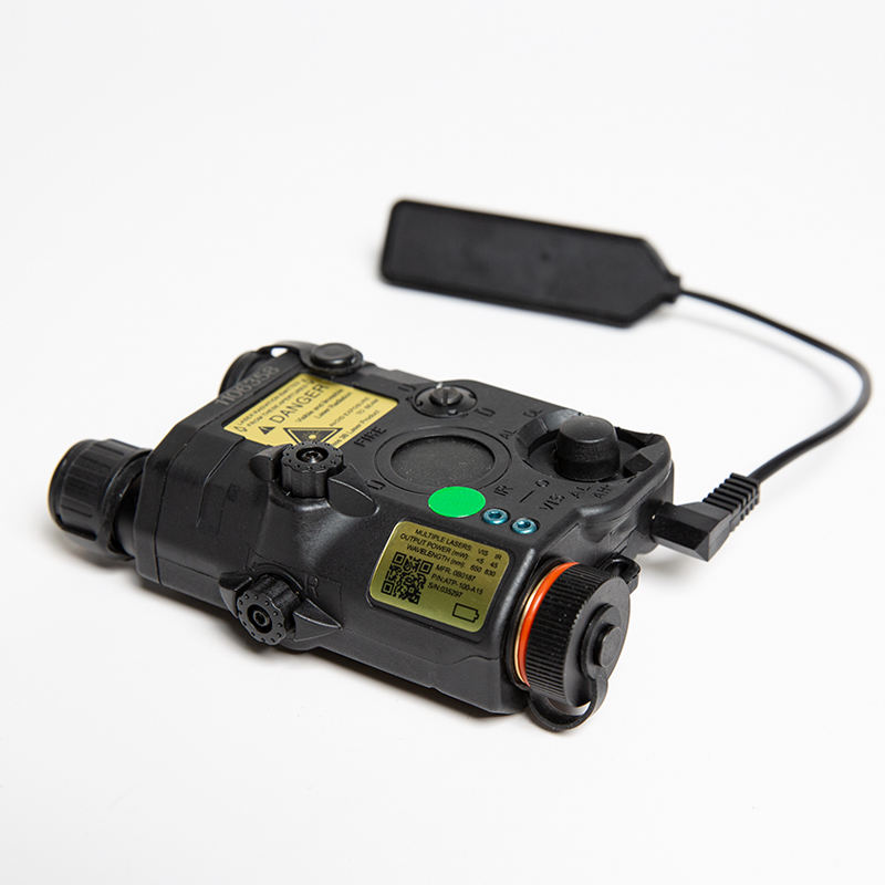 ไฟฉาย + Laser FMA PEQ LA5 Upgrade Version