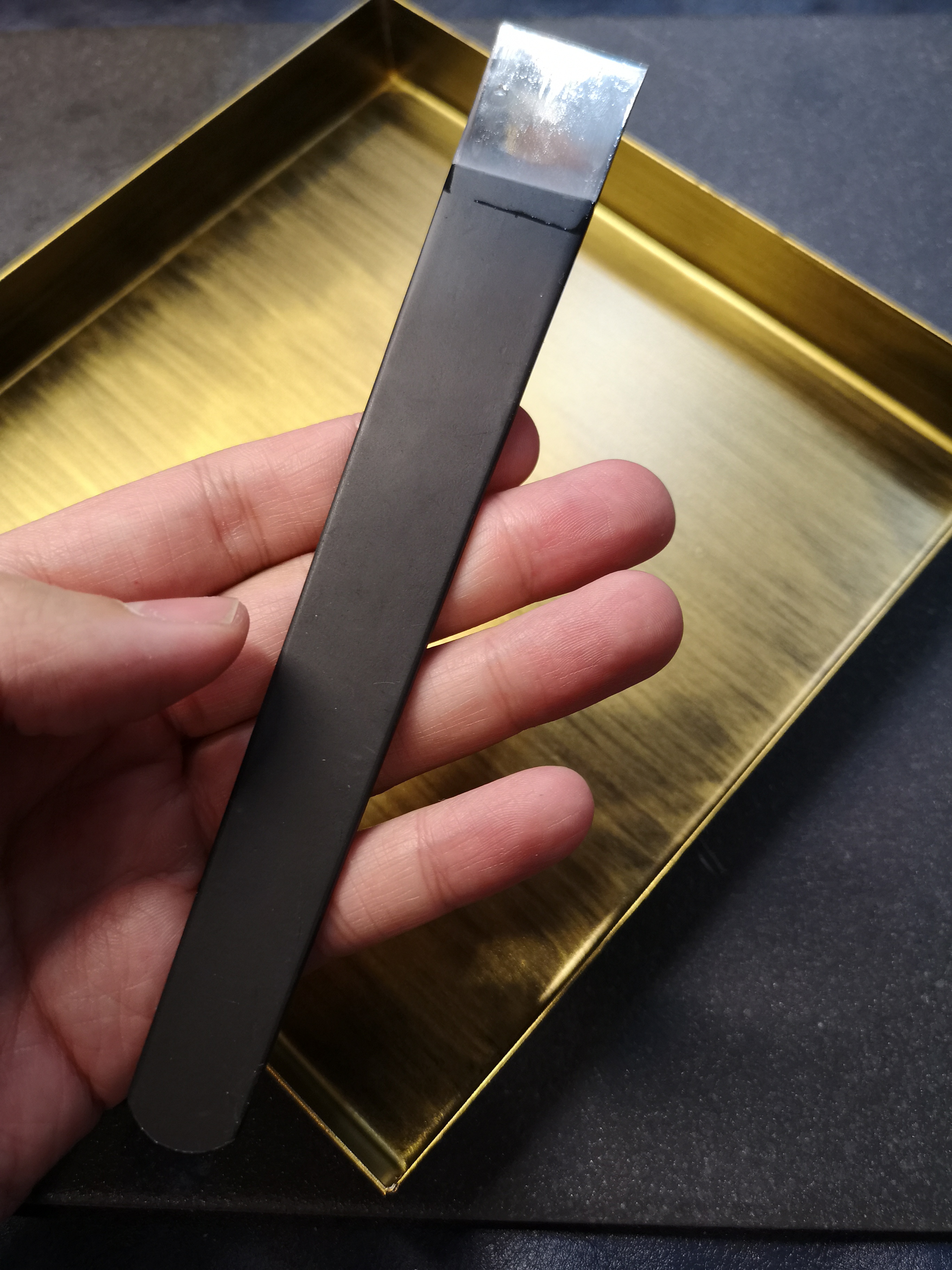 มีดตรง ด้ามเคลือบดำ molybdenum vanadium steel