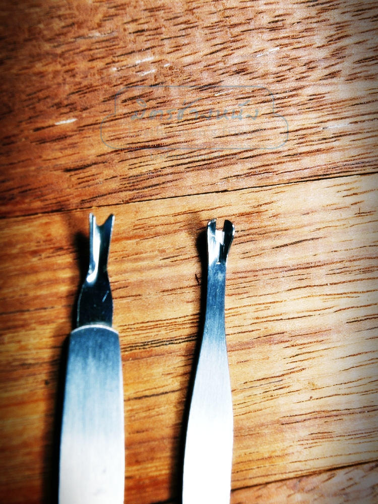 ไม้แคะหูรุ่นประหยัด แบบร่อง V