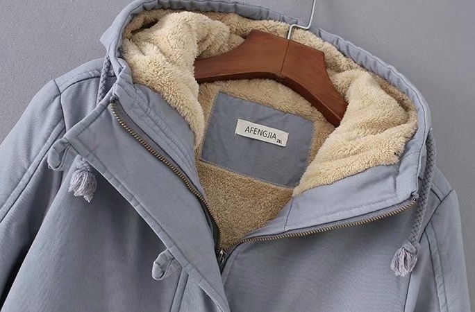 Pre190001 - PreOrder - เสื้อกันหนาว บุขนสัตว์ด้านใน Hoodถอดไม่ได้ สี ฟ้า / ดำ / เขียว