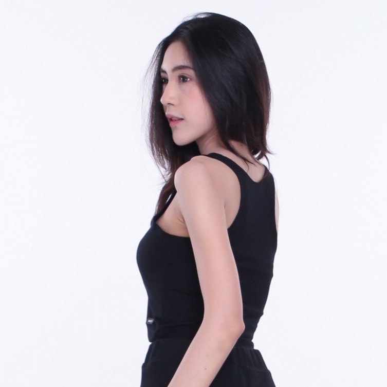 ครึ่งตัว กล้ามสปอร์ต