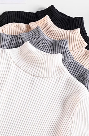 2324-0052 เสื้อไหมพรมไซส์ใหญ่ คอเต่า ใส่แทนฮีทเทคได้ ตัวนี้ฟีนมาก แอดใส่แล้วผ้านุ่มยืดเยอะ อุ่นมาก