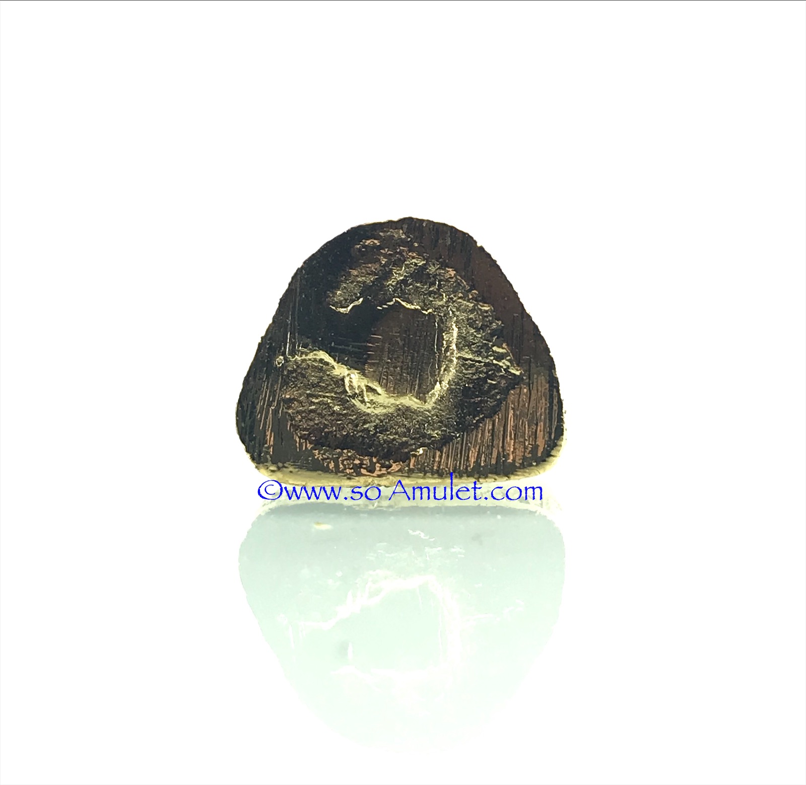 รูปหล่อหลวงปู่คร่ำ วัดวังหว้า รุ่นสร้างเจดีย์ ปี 2537 เนื้อกะหลั่ยทอง พร้อมกล่องเดิม