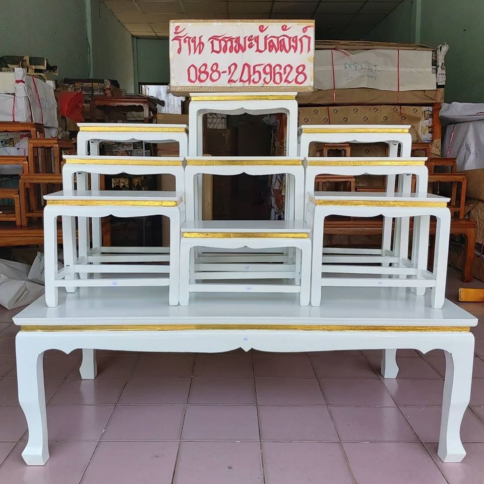 โต๊ะหมู่บูชา หมู่ 9 หน้า 6 แถบทอง ไม้ทุเรียน ขาตรง สีขาว