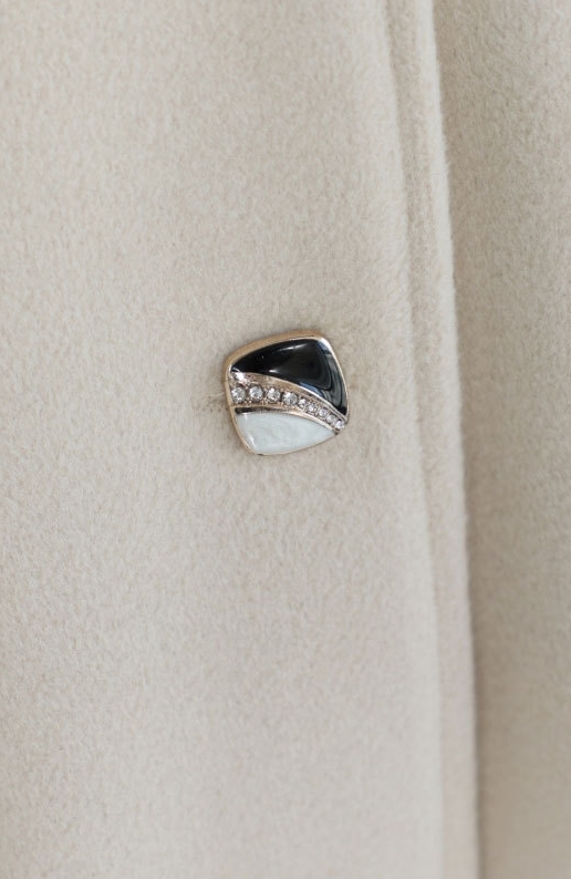 2324-0077 โค้ทวูลยาวไซส์ใหญ่ อีกแบบ สวย ๆ