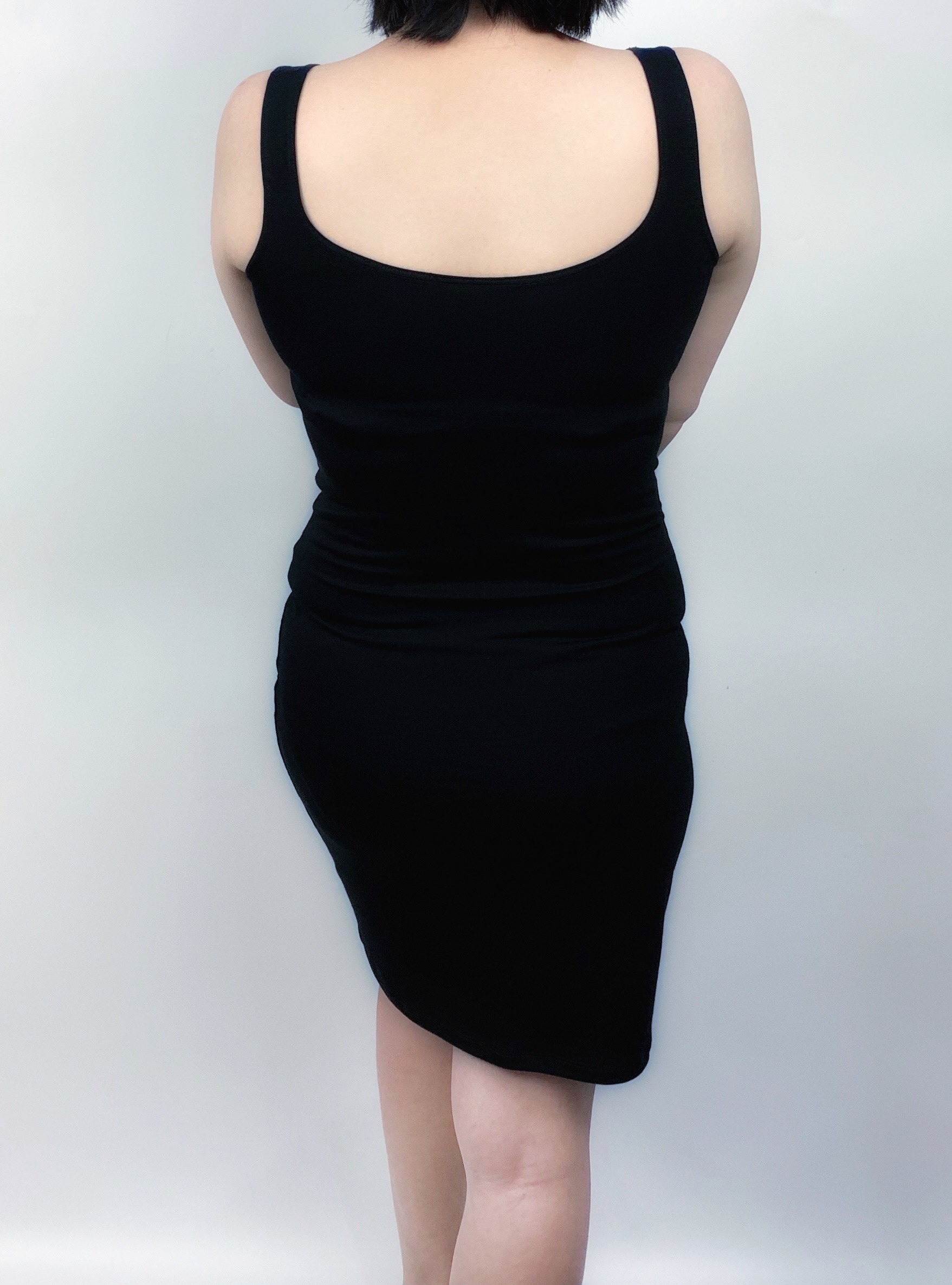 กล้ามเดรส L