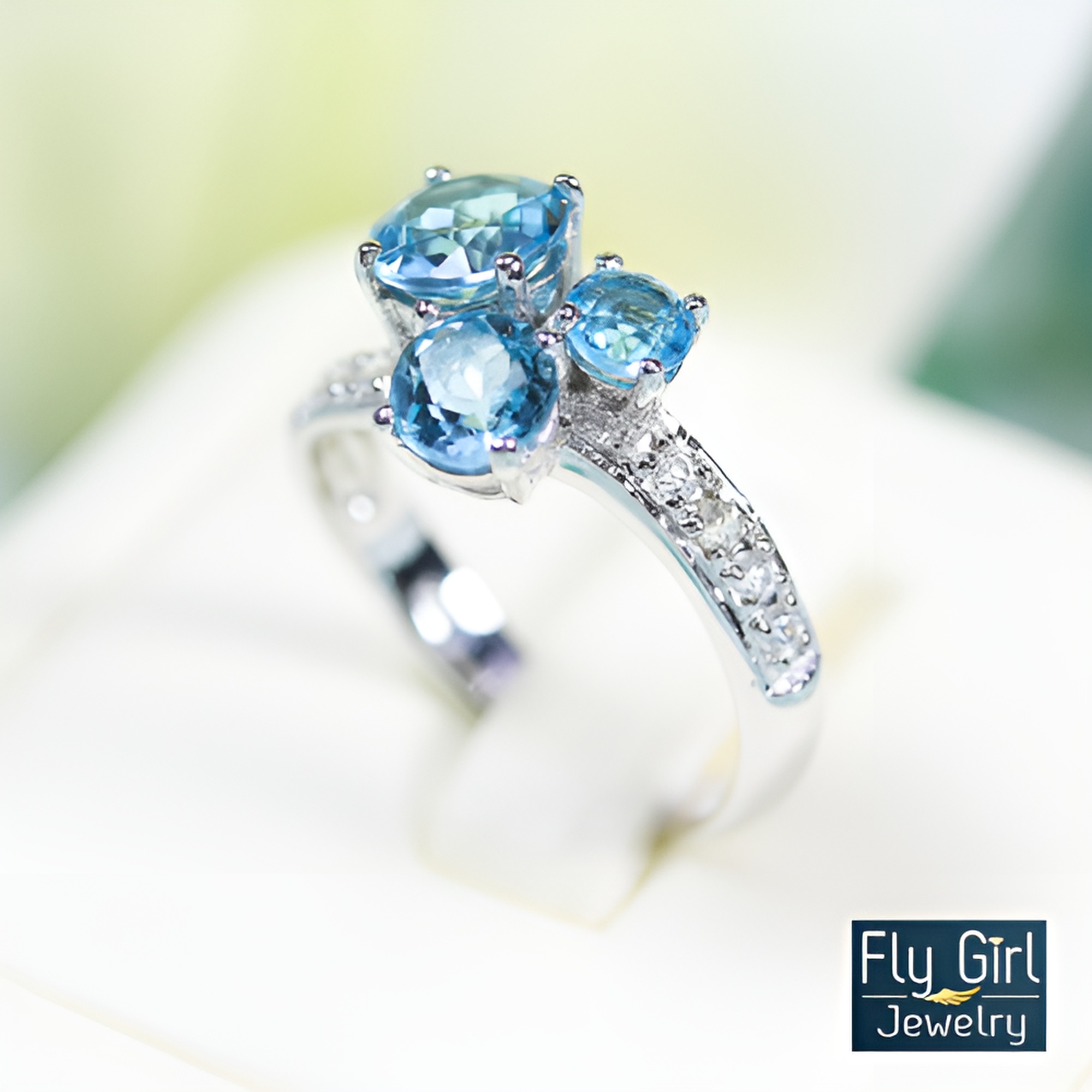 แหวนเงินแท้ พลอยบลูโทแพสแท้(ราศีธนู)