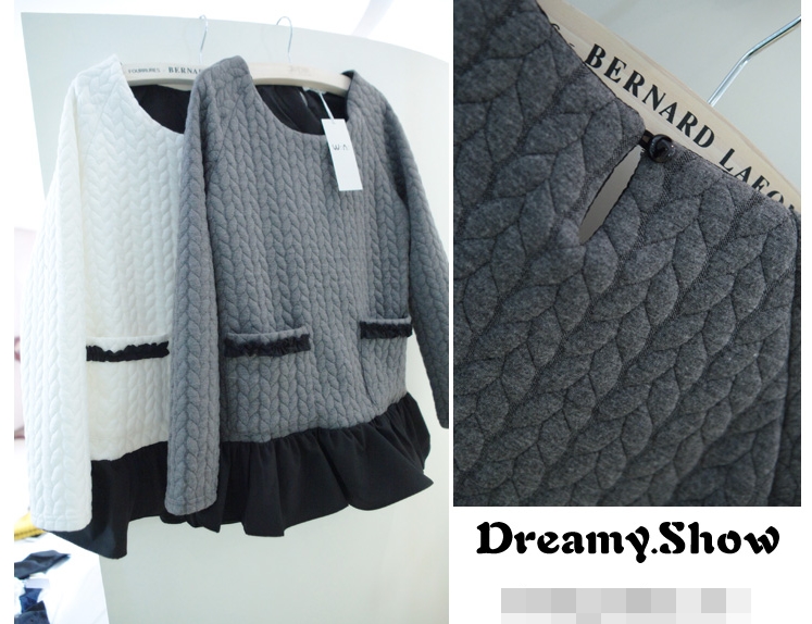Pre Order - เสื้อกันหนาวแฟชั่นเกาหลี กระเป๋าหน้าสองข้าง ชายเสื้อทำเป็นกระโปรงเย็บติดกัน : สีขาว / สีเทา / สีดำ
